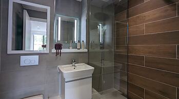 Manchester Townhouses by Charles Hope