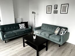 Manhattan Pad by condokeeper