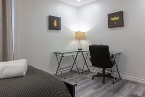 Lovely Condo near Dtown Montreal- 4404