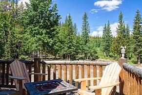 Custom Craftsman Chalet Fenced Yard for Pets Aspen Views Hot Tub