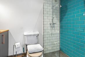 Immaculate 1-bed Studio in Haverfordwest