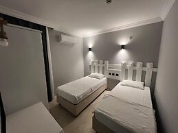 Ege Apart Hotel