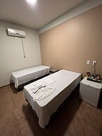 Hotel Paraiso - Fácil acesso as faculdades e FarmShow