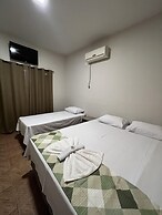 Hotel Paraiso - Fácil acesso as faculdades e FarmShow