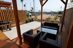 Rush Awaji - Seaside Holiday Home