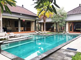 Widi Agung Villa