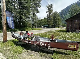 Stewart Mountain Lodge