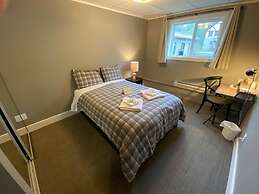 Stewart Mountain Lodge