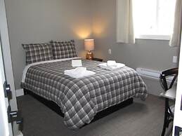 Stewart Mountain Lodge