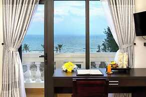 Hotel Front Beach