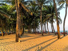 Hotel Front Beach