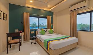 Treebo Tulip Comfort