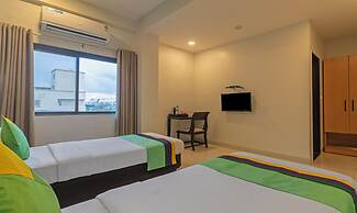 Treebo Tulip Comfort