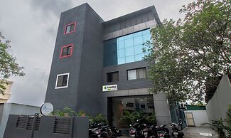 Treebo Tulip Comfort