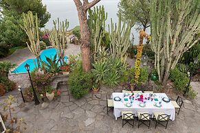 Villa Barkley - Luxury Villa With a Pool