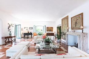 Villa Barkley - Luxury Villa With a Pool