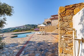 Rodon Luxury Villas Aria