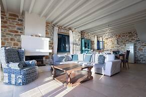 Rodon Luxury Villas Aria