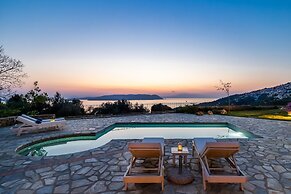 Rodon Luxury Villas Aria