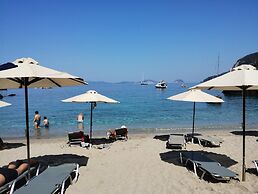 Rodon Luxury Villas Aura