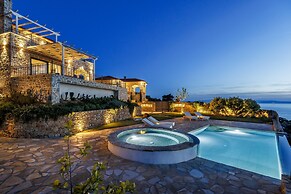 Rodon Luxury Villas Aura