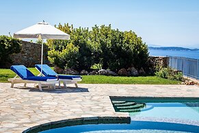 Rodon Luxury Villas Aura