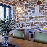 Rodon Luxury Villas Aura