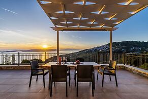 Rodon Luxury Villas Aura