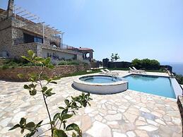 Rodon Luxury Villas Aura