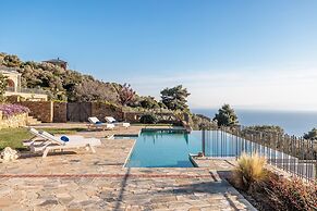 Rodon Luxury Villas Eos