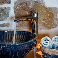 Rodon Luxury Villas Eos