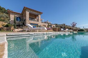 Rodon Luxury Villas Eos