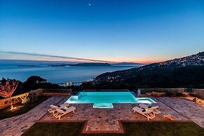 Rodon Luxury Villas Eos