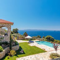 Rodon Luxury Villas Eos