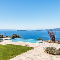 Rodon Luxury Villas Eos