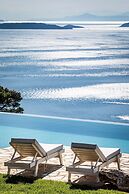 Rodon Luxury Villas Eos