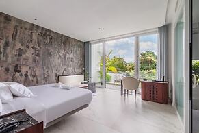 Enjoy Boutique Hotel & Restaurat