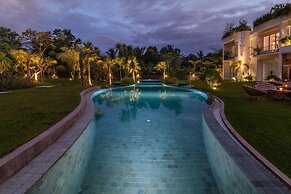 Enjoy Boutique Hotel & Restaurat