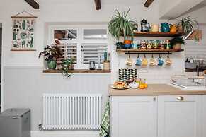 The Poppies - From 150 Per Night