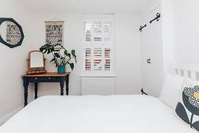 The Poppies - From 150 Per Night