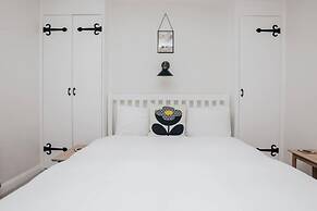 The Poppies - From 150 Per Night