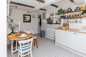 The Poppies - From 150 Per Night