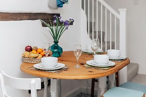 The Poppies - From 150 Per Night