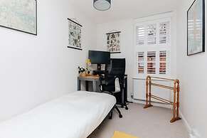 The Poppies - From 150 Per Night