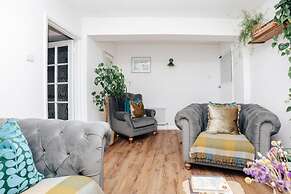 The Poppies - From 150 Per Night