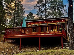 The Elk Meadow Cozy Cabin