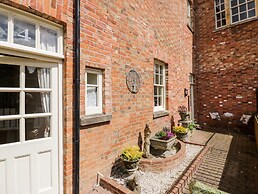 4 The Old Council House