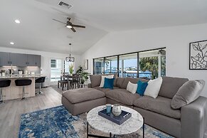 295 Ostego Dr - Gorgeous Bay Front Home 4 Bedroom Home by RedAwning