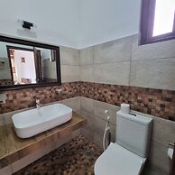 Dhammika Beach Palace