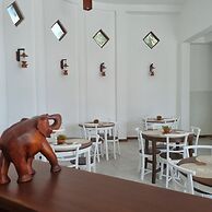 Dhammika Beach Palace